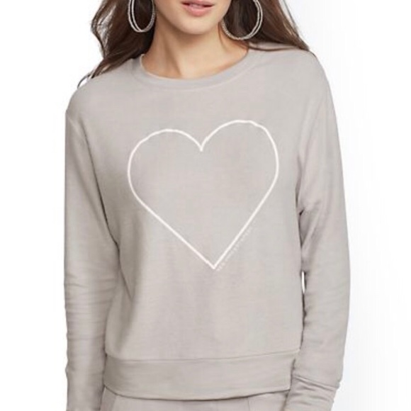 New York & Company Tops - NY & Co Grey Fleece Heart Print Sweatshirt NWT